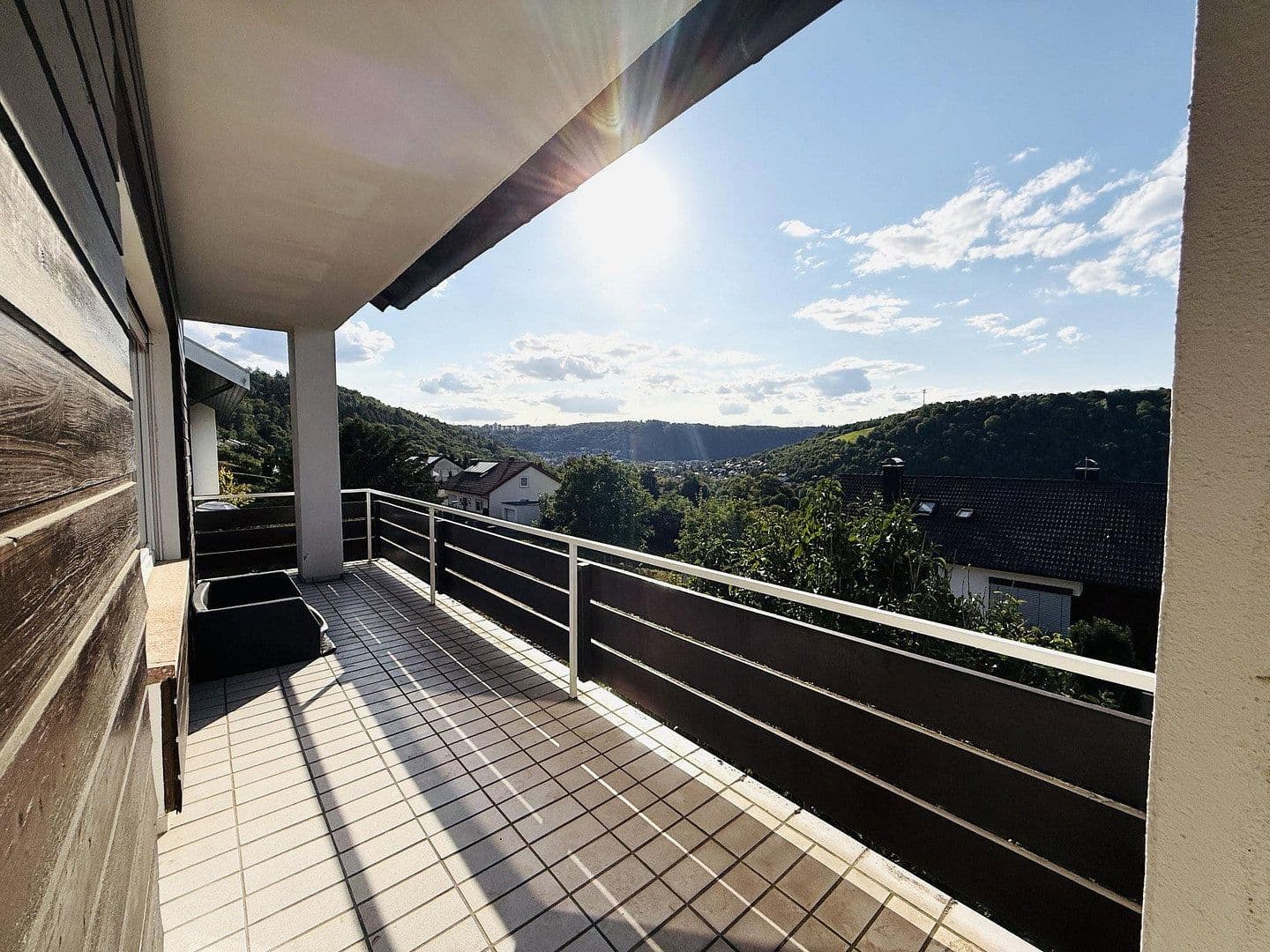 Predaj domu 231 m², pozemok 956 m², Gustav Freytag Straße, Wertheim, Bádensko-Wurttembersko Predaj domu 231 m², pozemok 956 m², Gustav Freytag Straße, Wertheim, Bádensko-Wurttembersko