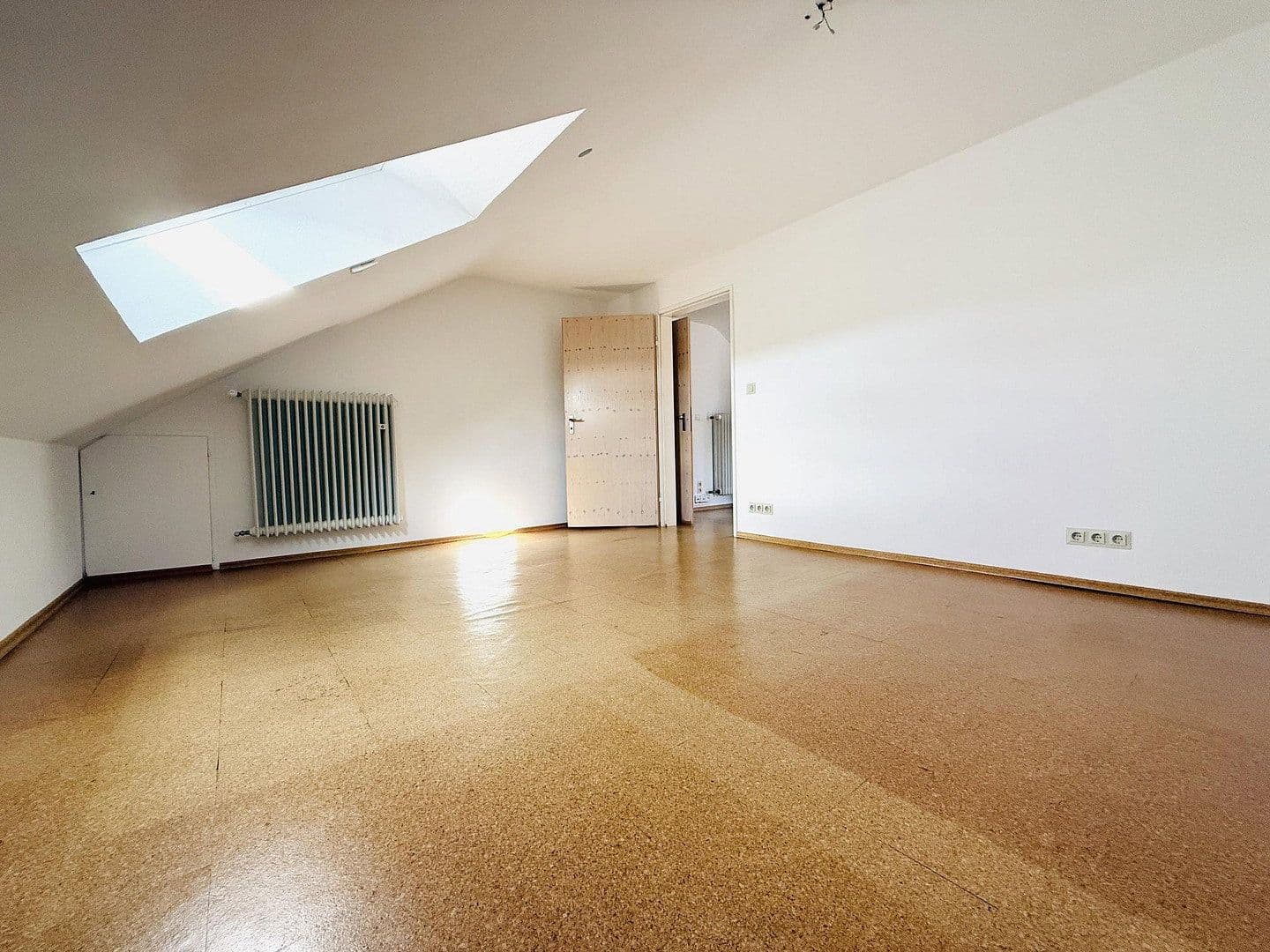 Predaj domu 231 m², pozemok 956 m², Gustav Freytag Straße, Wertheim, Bádensko-Wurttembersko Predaj domu 231 m², pozemok 956 m², Gustav Freytag Straße, Wertheim, Bádensko-Wurttembersko