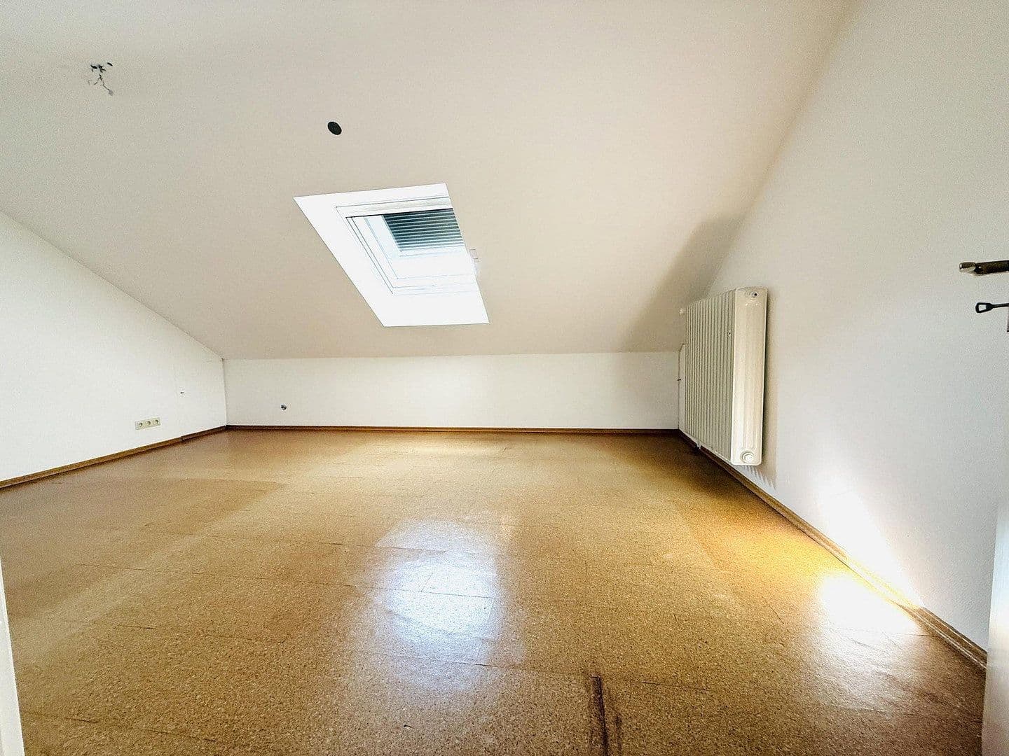 Predaj domu 231 m², pozemok 956 m², Gustav Freytag Straße, Wertheim, Bádensko-Wurttembersko Predaj domu 231 m², pozemok 956 m², Gustav Freytag Straße, Wertheim, Bádensko-Wurttembersko