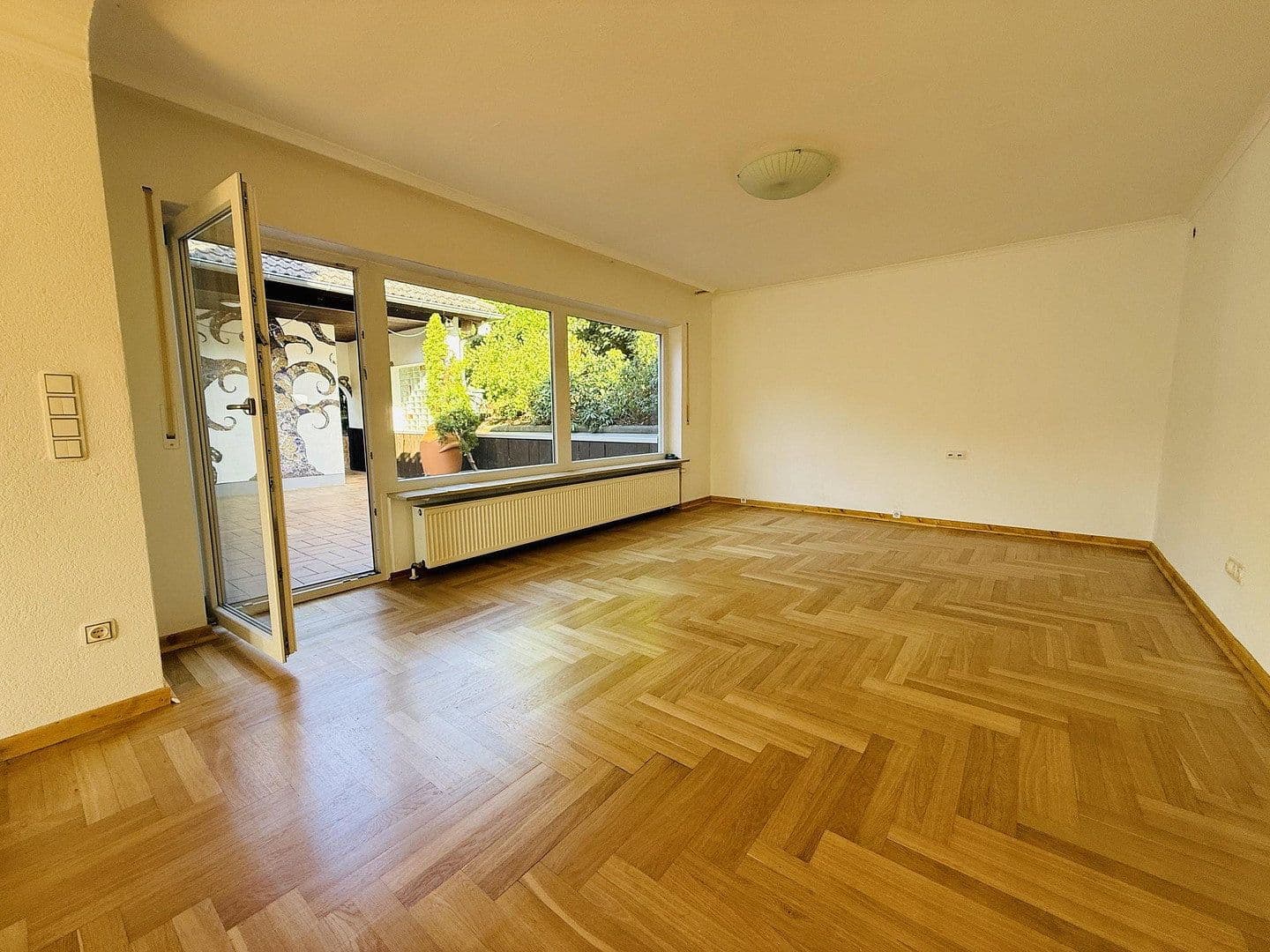Predaj domu 231 m², pozemok 956 m², Gustav Freytag Straße, Wertheim, Bádensko-Wurttembersko Predaj domu 231 m², pozemok 956 m², Gustav Freytag Straße, Wertheim, Bádensko-Wurttembersko