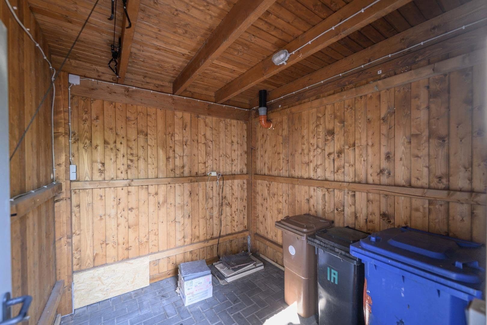 Predaj domu 115 m², pozemok 239 m², Bienenweg 1a, Edewecht, Dolné Sasko Predaj domu 115 m², pozemok 239 m², Bienenweg 1a, Edewecht, Dolné Sasko