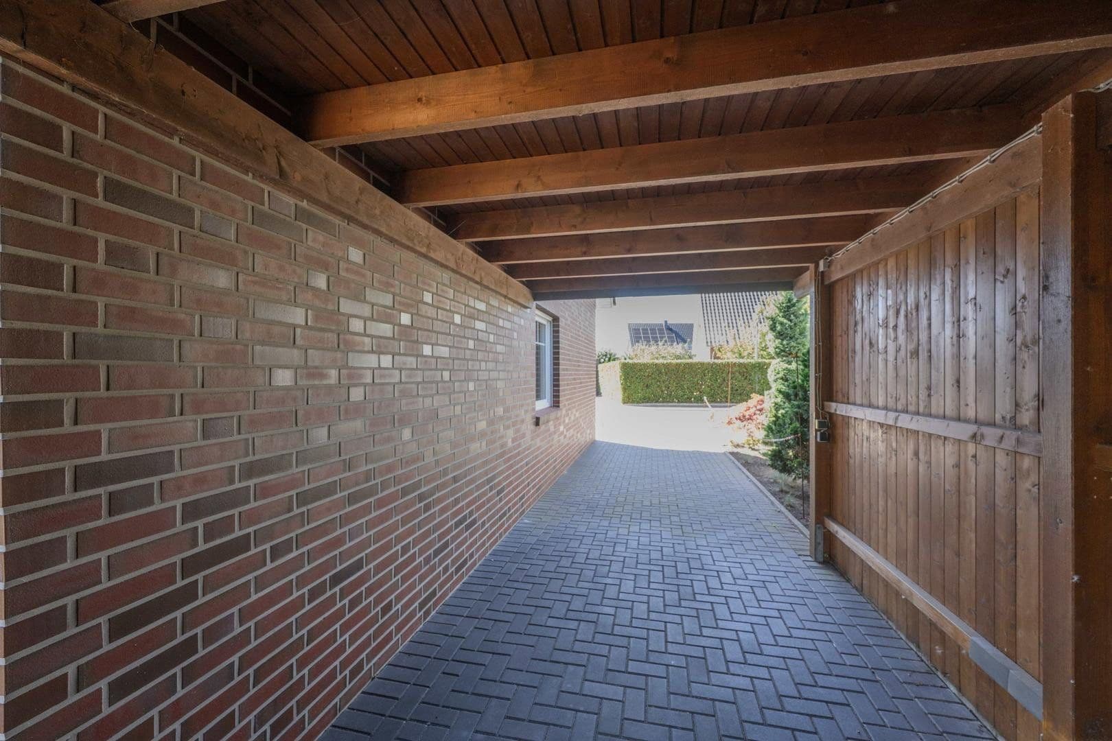 Predaj domu 115 m², pozemok 239 m², Bienenweg 1a, Edewecht, Dolné Sasko Predaj domu 115 m², pozemok 239 m², Bienenweg 1a, Edewecht, Dolné Sasko