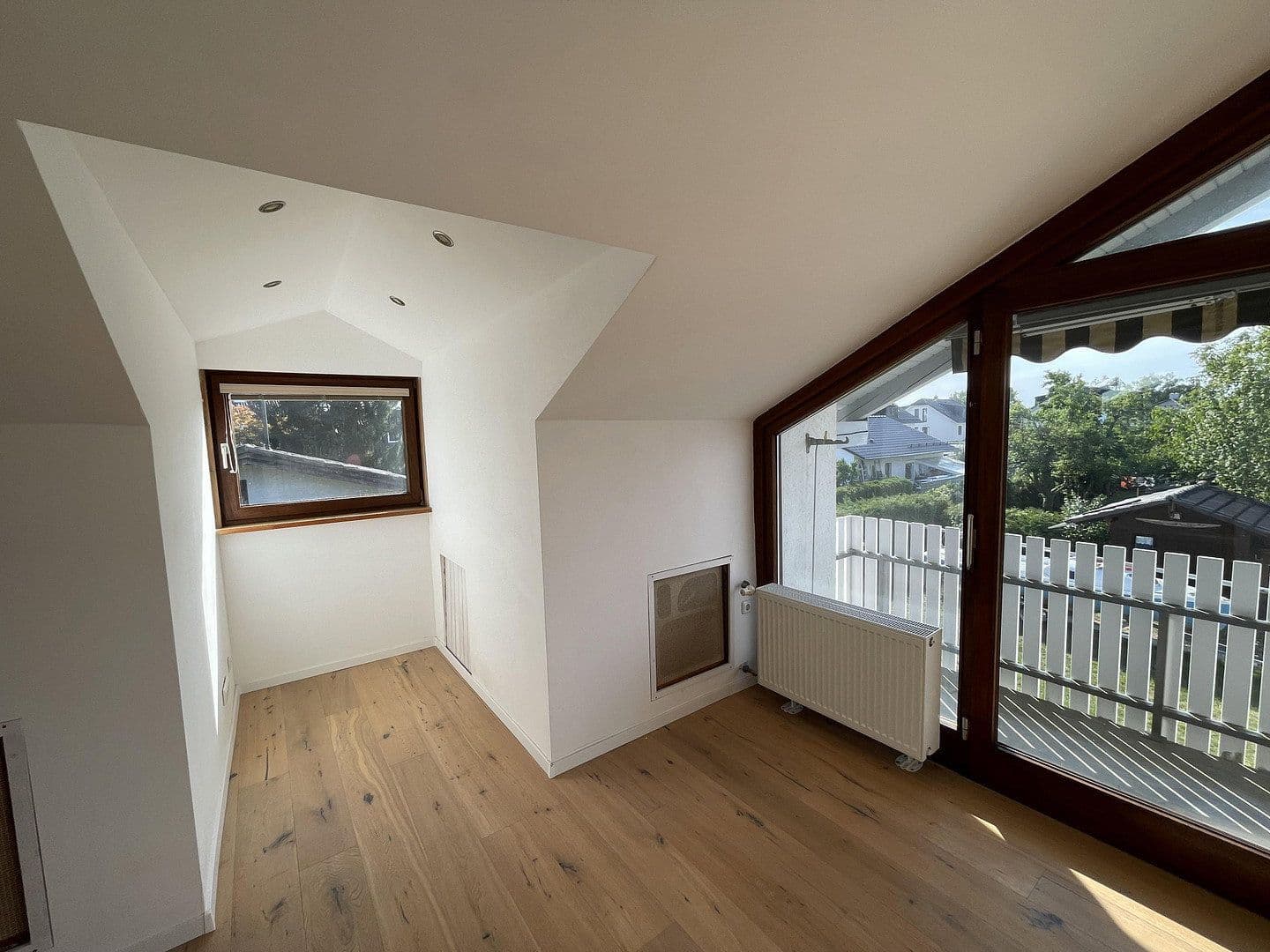 Prenájom domu 167 m², pozemok 846 m², Wörthsee, Bavorsko Prenájom domu 167 m², pozemok 846 m², Wörthsee, Bavorsko