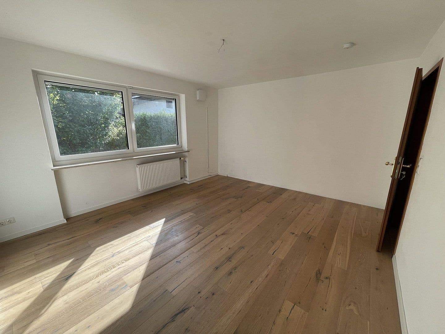Prenájom domu 167 m², pozemok 846 m², Wörthsee, Bavorsko Prenájom domu 167 m², pozemok 846 m², Wörthsee, Bavorsko