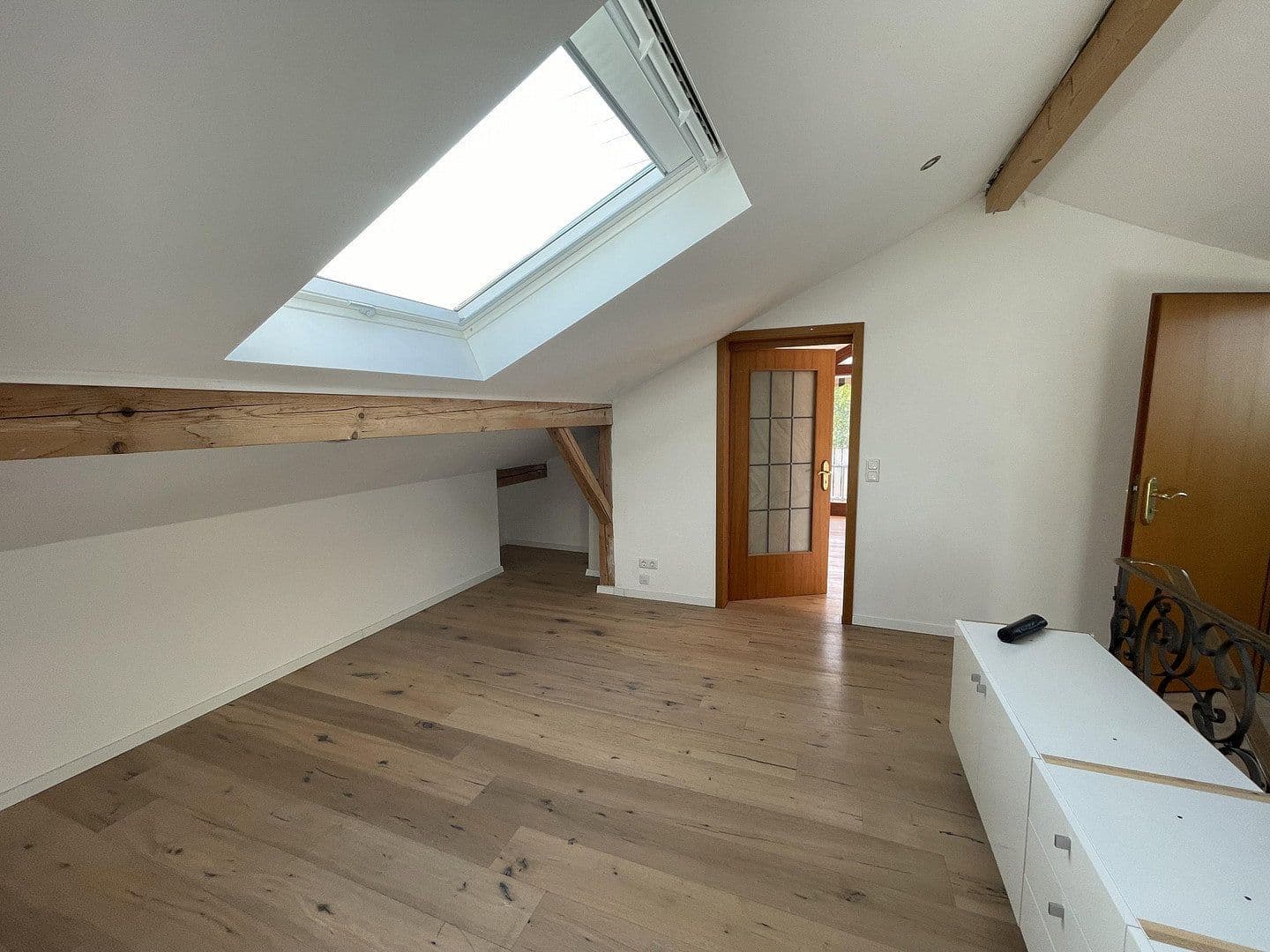 Prenájom domu 167 m², pozemok 846 m², Wörthsee, Bavorsko Prenájom domu 167 m², pozemok 846 m², Wörthsee, Bavorsko