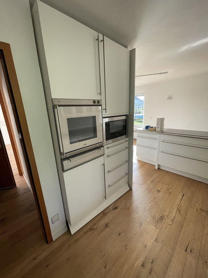 Prenájom domu 167 m², pozemok 846 m², Wörthsee, Bavorsko Prenájom domu 167 m², pozemok 846 m², Wörthsee, Bavorsko