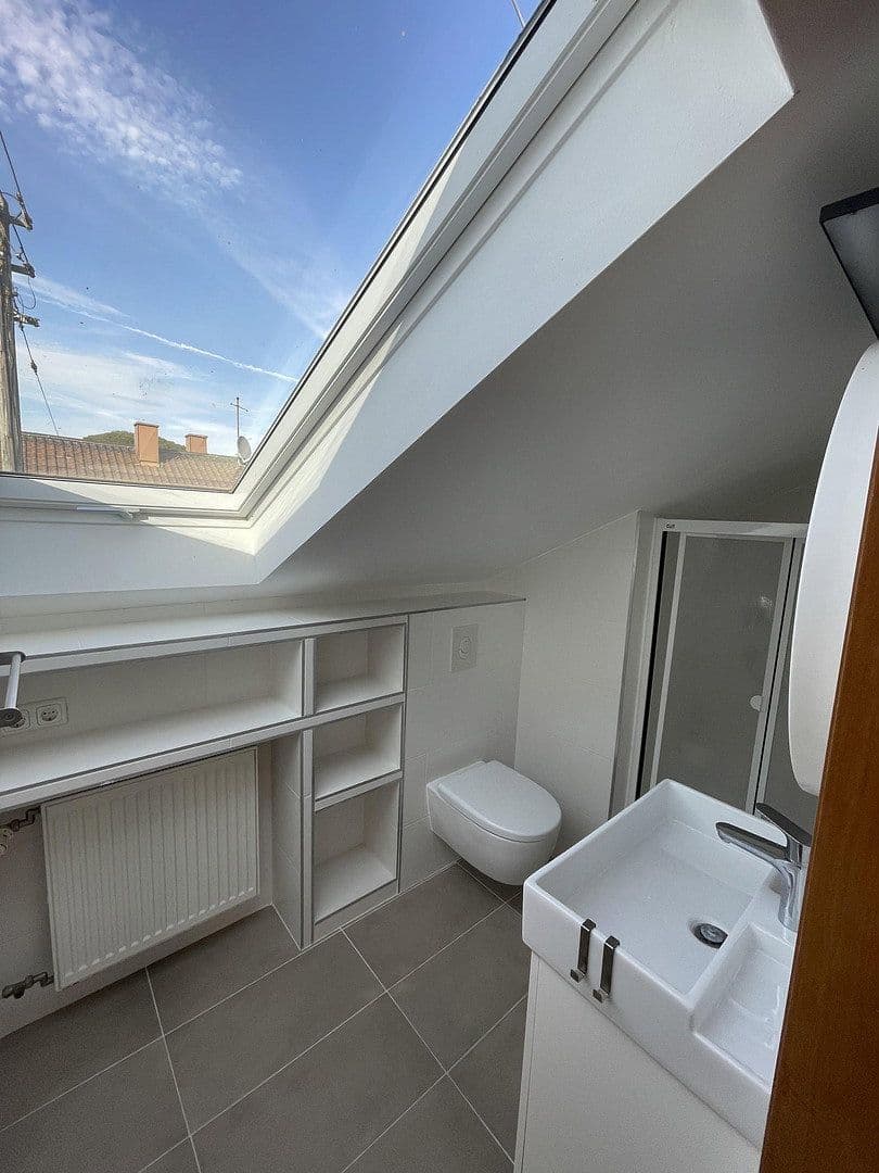 Prenájom domu 167 m², pozemok 846 m², Wörthsee, Bavorsko Prenájom domu 167 m², pozemok 846 m², Wörthsee, Bavorsko