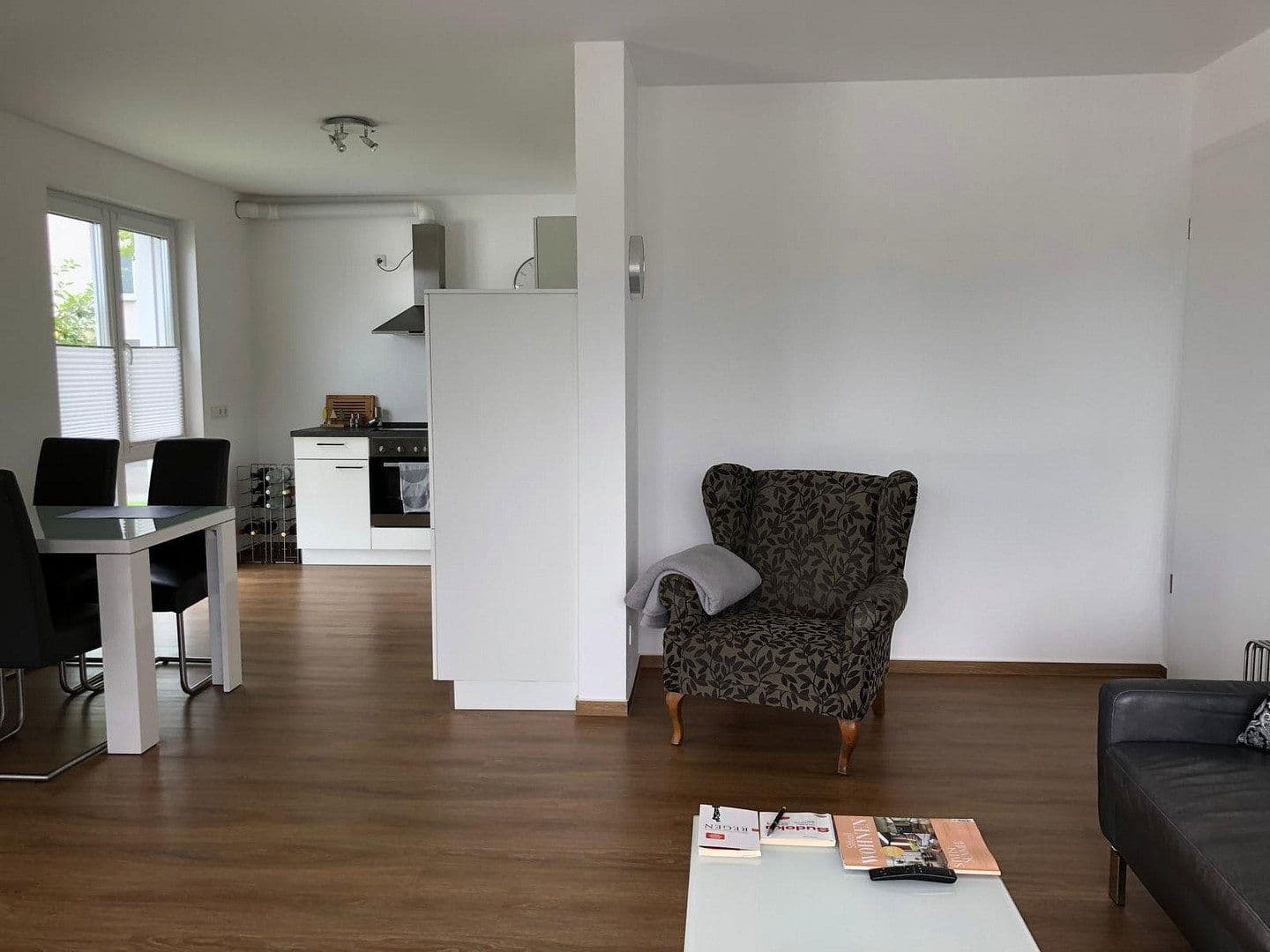 Prenájom bytu 2-izbový 60 m², Fritz-Reuter-Straße 10, Olpe, Severné Porýnie - Westfálsko Prenájom bytu 2-izbový 60 m², Fritz-Reuter-Straße 10, Olpe, Severné Porýnie - Westfálsko