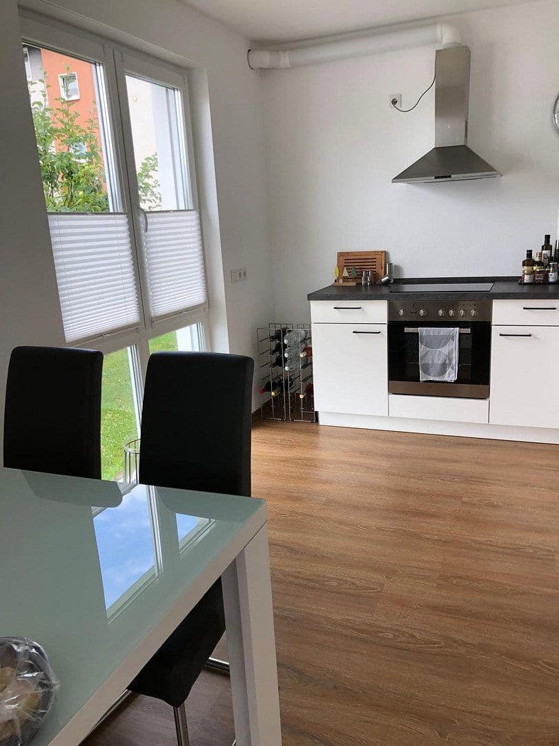 Prenájom bytu 2-izbový 60 m², Fritz-Reuter-Straße 10, Olpe, Severné Porýnie - Westfálsko Prenájom bytu 2-izbový 60 m², Fritz-Reuter-Straße 10, Olpe, Severné Porýnie - Westfálsko