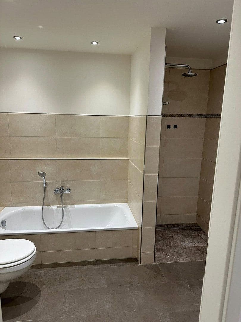 Predaj bytu 2-izbový 65 m², Hamburg, Hamburg Predaj bytu 2-izbový 65 m², Hamburg, Hamburg