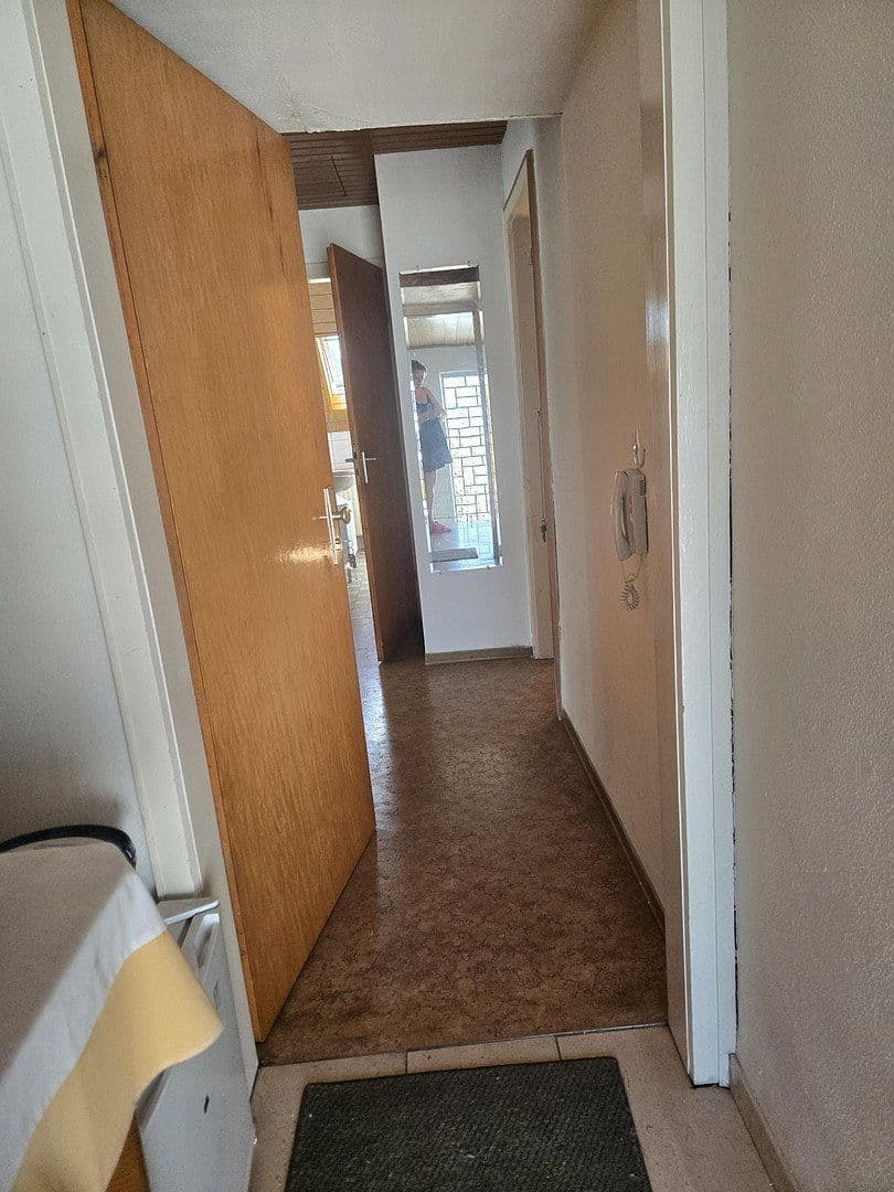 Prenájom bytu 3-izbový 55 m², Eisenbahn straße, Kindsbach, Porýnie-Falcko Prenájom bytu 3-izbový 55 m², Eisenbahn straße, Kindsbach, Porýnie-Falcko