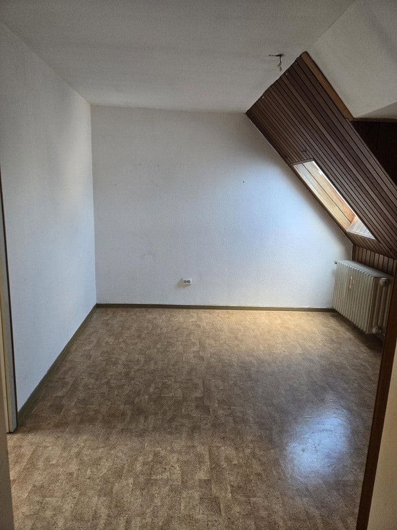 Prenájom bytu 3-izbový 55 m², Eisenbahn straße, Kindsbach, Porýnie-Falcko Prenájom bytu 3-izbový 55 m², Eisenbahn straße, Kindsbach, Porýnie-Falcko