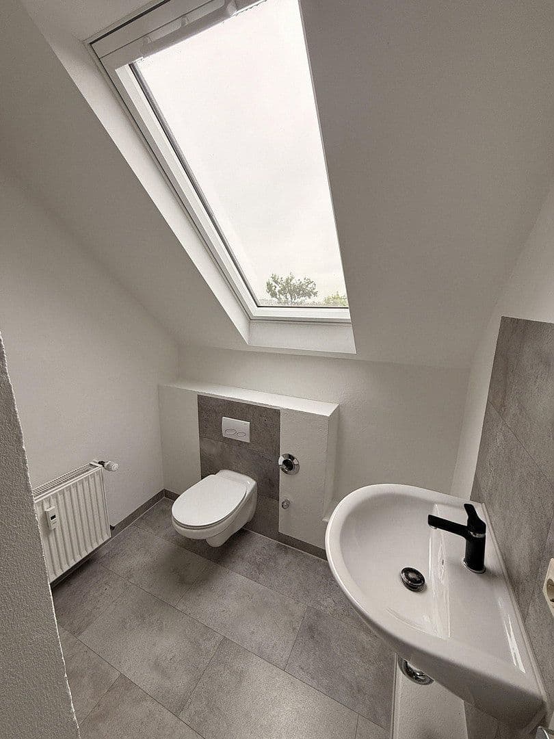 Prenájom bytu 3-izbový 75 m², Blumenstr. 47, Radevormwald, Severné Porýnie - Westfálsko Prenájom bytu 3-izbový 75 m², Blumenstr. 47, Radevormwald, Severné Porýnie - Westfálsko