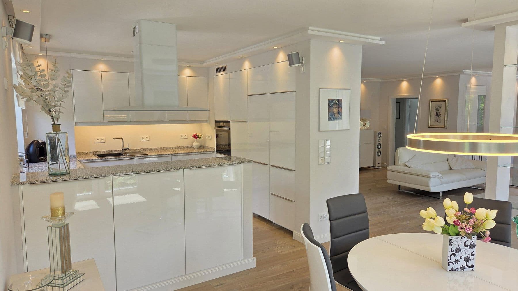 Predaj domu 251 m², pozemok 675 m², Pleiskirchen, Bavorsko Predaj domu 251 m², pozemok 675 m², Pleiskirchen, Bavorsko