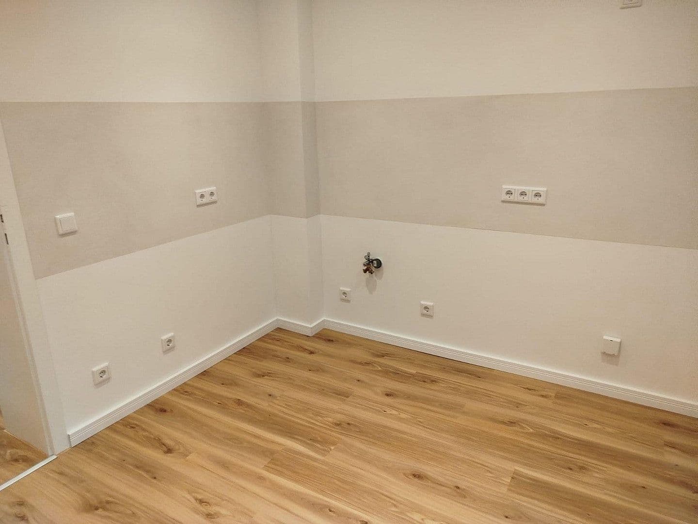 Prenájom domu 45 m², pozemok 200 m², Oberdorfstraße 33, Düsseldorf, Severné Porýnie - Westfálsko Prenájom domu 45 m², pozemok 200 m², Oberdorfstraße 33, Düsseldorf, Severné Porýnie - Westfálsko