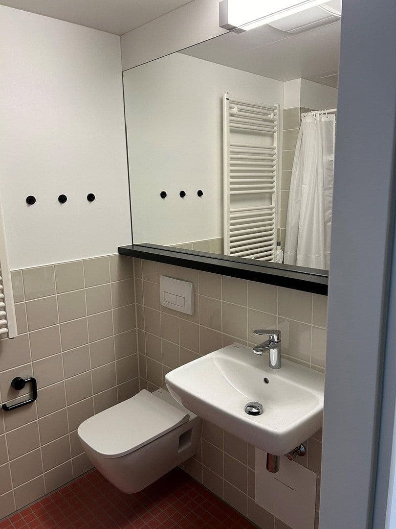 Prenájom bytu 1-izbový 32 m², Bonn, Severné Porýnie - Westfálsko Prenájom bytu 1-izbový 32 m², Bonn, Severné Porýnie - Westfálsko
