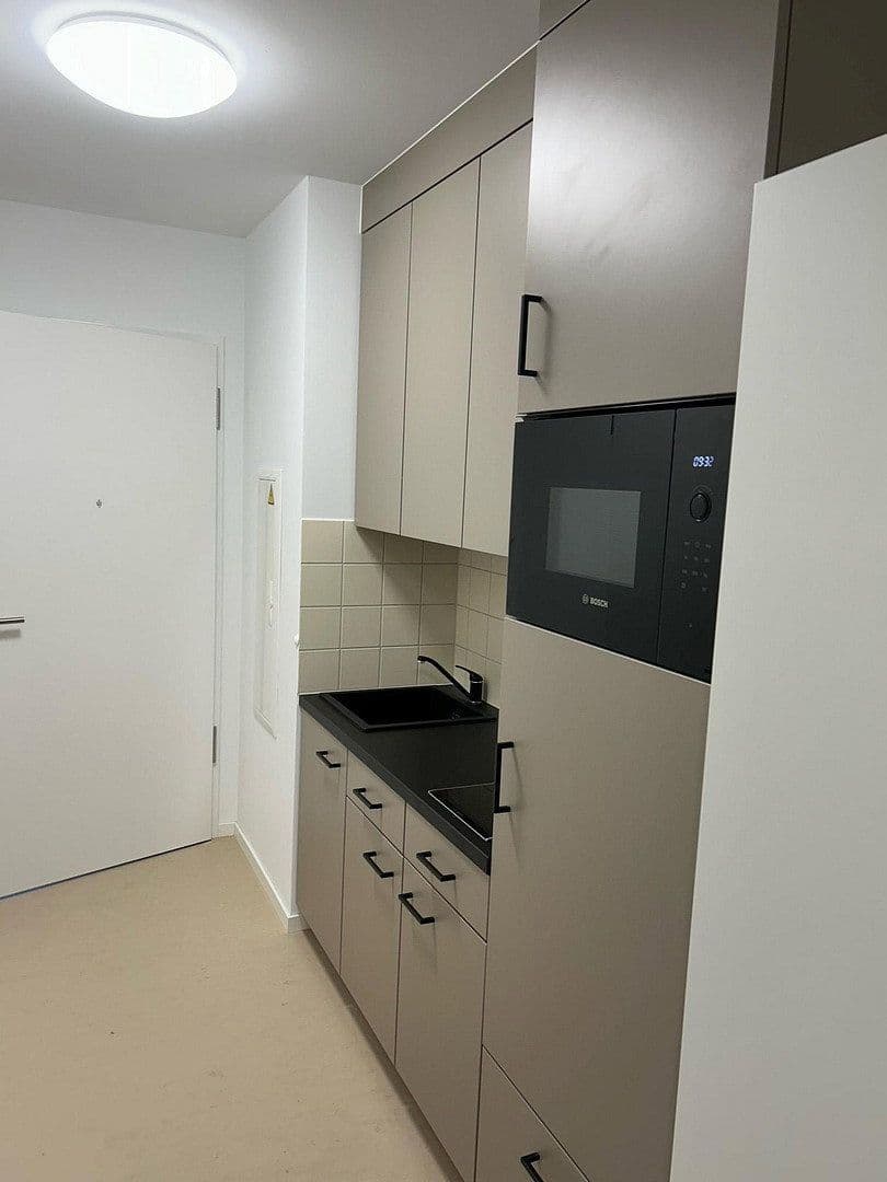 Prenájom bytu 1-izbový 32 m², Bonn, Severné Porýnie - Westfálsko Prenájom bytu 1-izbový 32 m², Bonn, Severné Porýnie - Westfálsko
