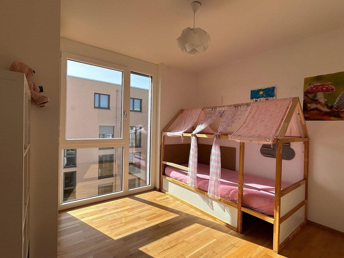 Predaj bytu 4-izbový 105 m², Marie-Kurz-Hof 2, Reutlingen, Bádensko-Wurttembersko Predaj bytu 4-izbový 105 m², Marie-Kurz-Hof 2, Reutlingen, Bádensko-Wurttembersko