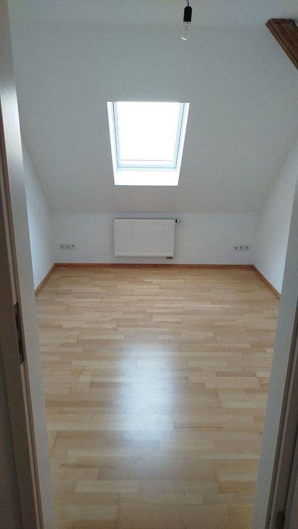 Prenájom bytu 3-izbový 88 m², Nordhausen, Durínsko Prenájom bytu 3-izbový 88 m², Nordhausen, Durínsko