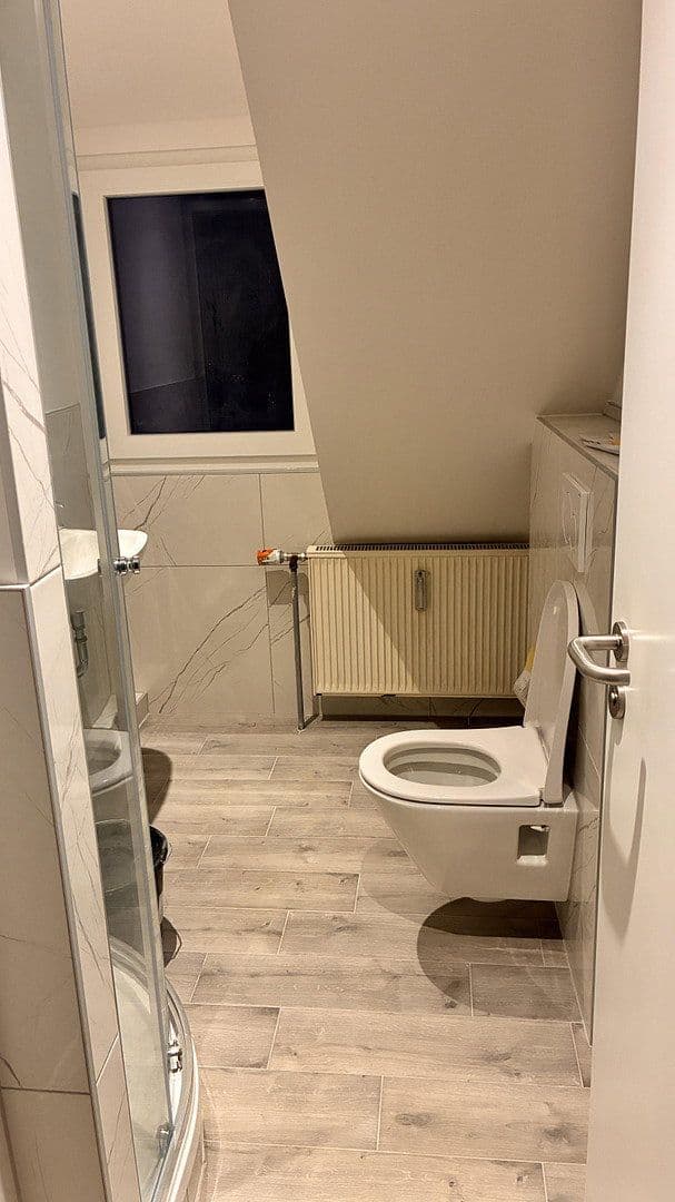 Prenájom bytu 80 m², Strassberg 46, Erlangen, Bavorsko Prenájom bytu 80 m², Strassberg 46, Erlangen, Bavorsko