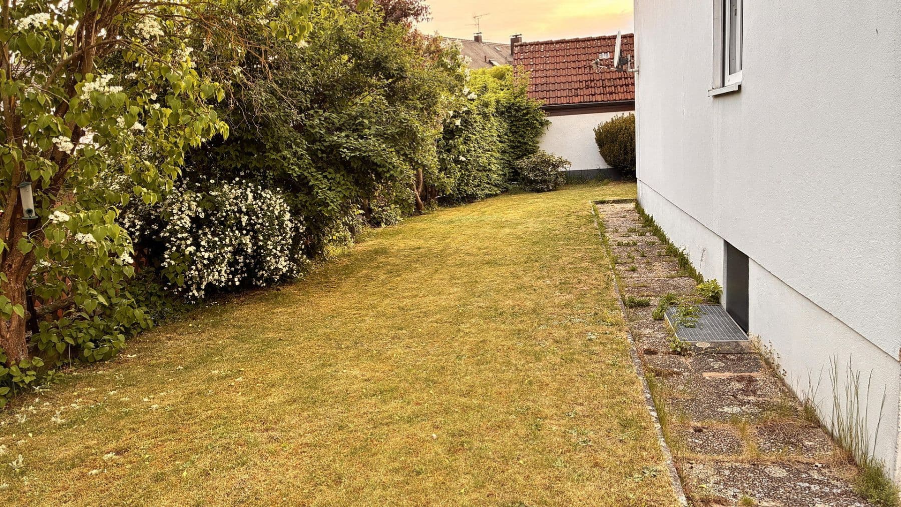 Prenájom bytu 80 m², Strassberg 46, Erlangen, Bavorsko Prenájom bytu 80 m², Strassberg 46, Erlangen, Bavorsko