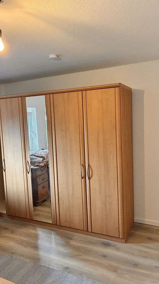 Prenájom bytu 80 m², Strassberg 46, Erlangen, Bavorsko Prenájom bytu 80 m², Strassberg 46, Erlangen, Bavorsko