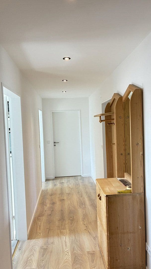 Prenájom bytu 80 m², Strassberg 46, Erlangen, Bavorsko Prenájom bytu 80 m², Strassberg 46, Erlangen, Bavorsko