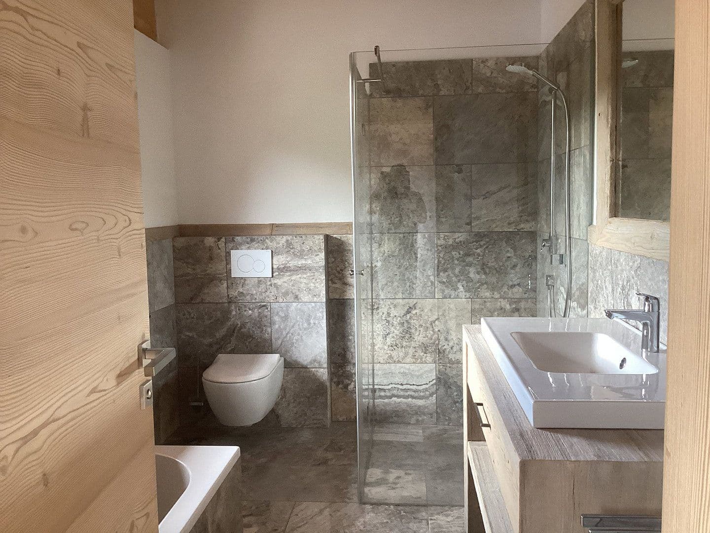 Predaj domu 343 m², pozemok 800 m², Gruberau 30a, Fieberbrunn, Tirolsko Predaj domu 343 m², pozemok 800 m², Gruberau 30a, Fieberbrunn, Tirolsko