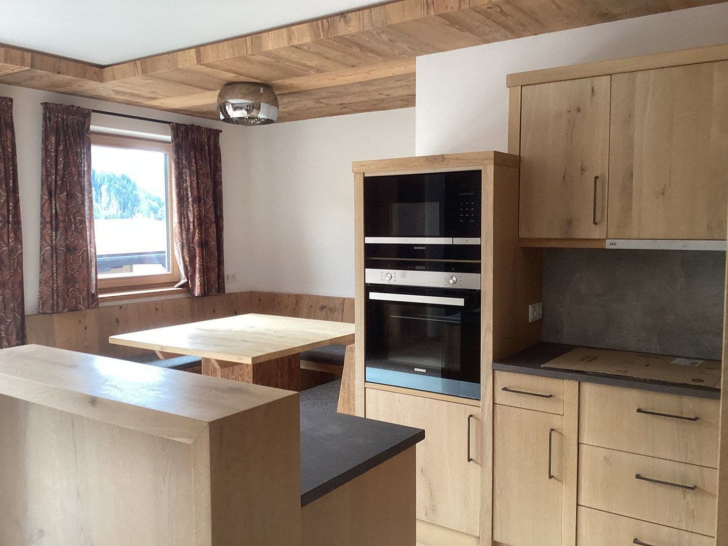 Predaj domu 343 m², pozemok 800 m², Gruberau 30a, Fieberbrunn, Tirolsko Predaj domu 343 m², pozemok 800 m², Gruberau 30a, Fieberbrunn, Tirolsko
