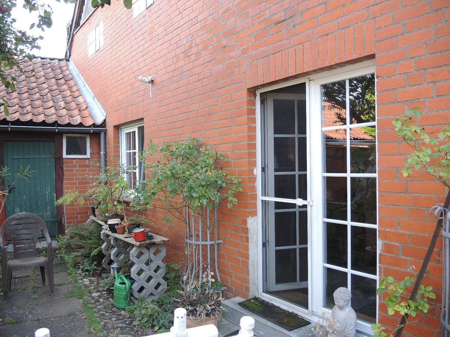 Predaj domu 190 m², pozemok 1.000 m², Am Winkel 1, Lemgow, Dolné Sasko Predaj domu 190 m², pozemok 1.000 m², Am Winkel 1, Lemgow, Dolné Sasko