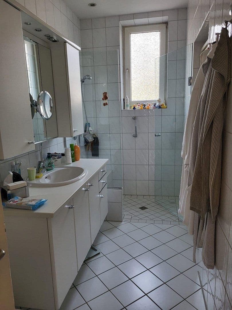 Prenájom bytu 4-izbový 110 m², Münster, Severné Porýnie - Westfálsko Prenájom bytu 4-izbový 110 m², Münster, Severné Porýnie - Westfálsko
