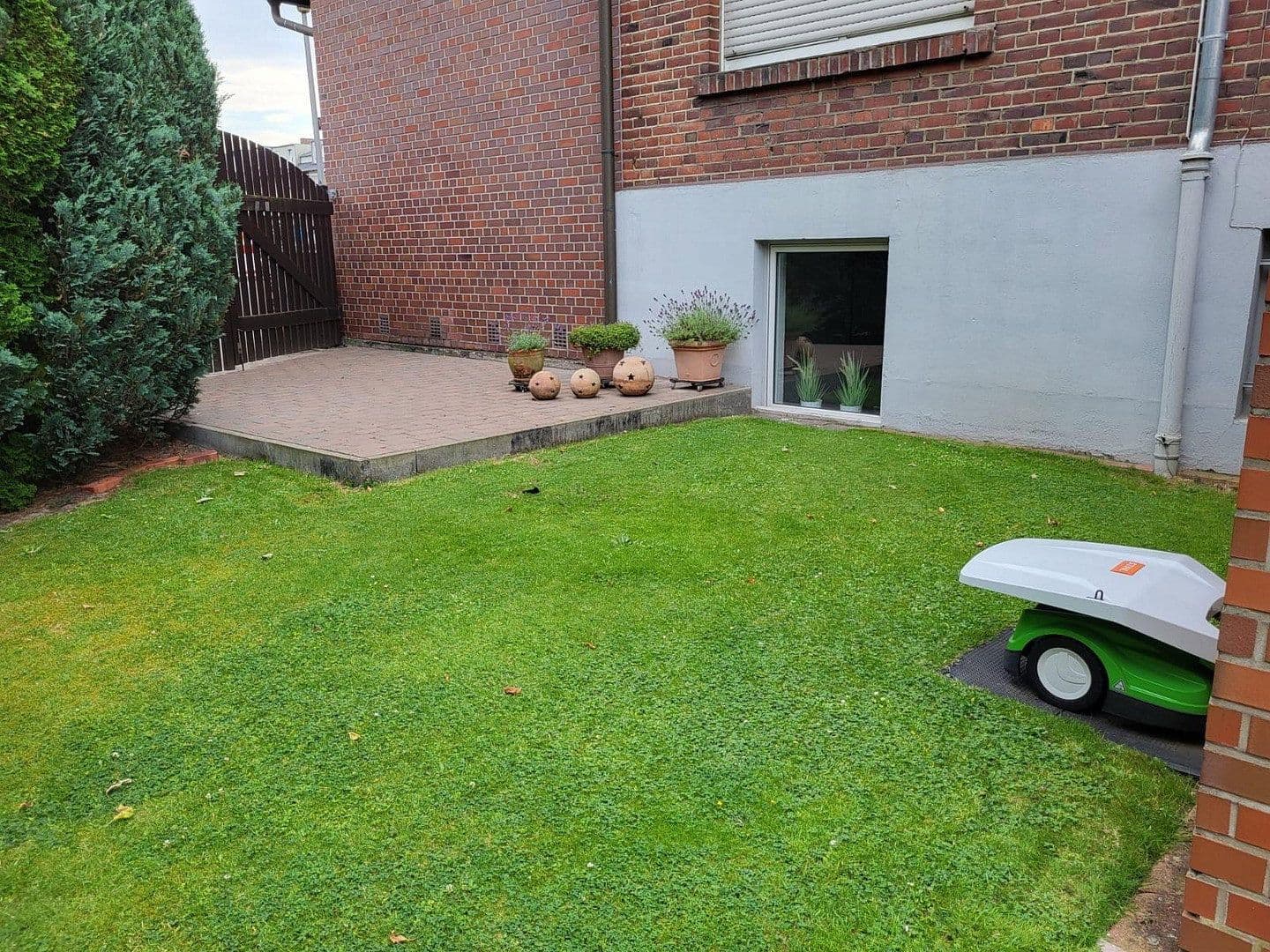 Prenájom bytu 4-izbový 110 m², Münster, Severné Porýnie - Westfálsko Prenájom bytu 4-izbový 110 m², Münster, Severné Porýnie - Westfálsko