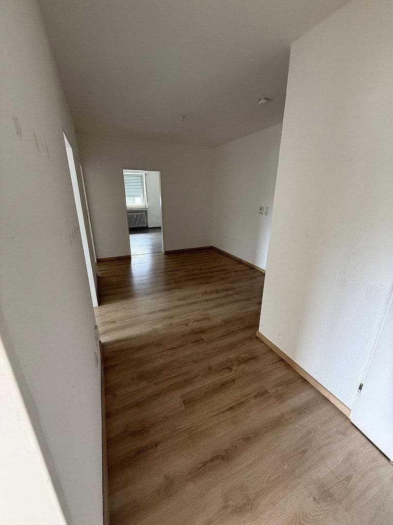 Prenájom bytu 3-izbový 81 m², Handwerksweg 14, Bochum, Severné Porýnie - Westfálsko Prenájom bytu 3-izbový 81 m², Handwerksweg 14, Bochum, Severné Porýnie - Westfálsko