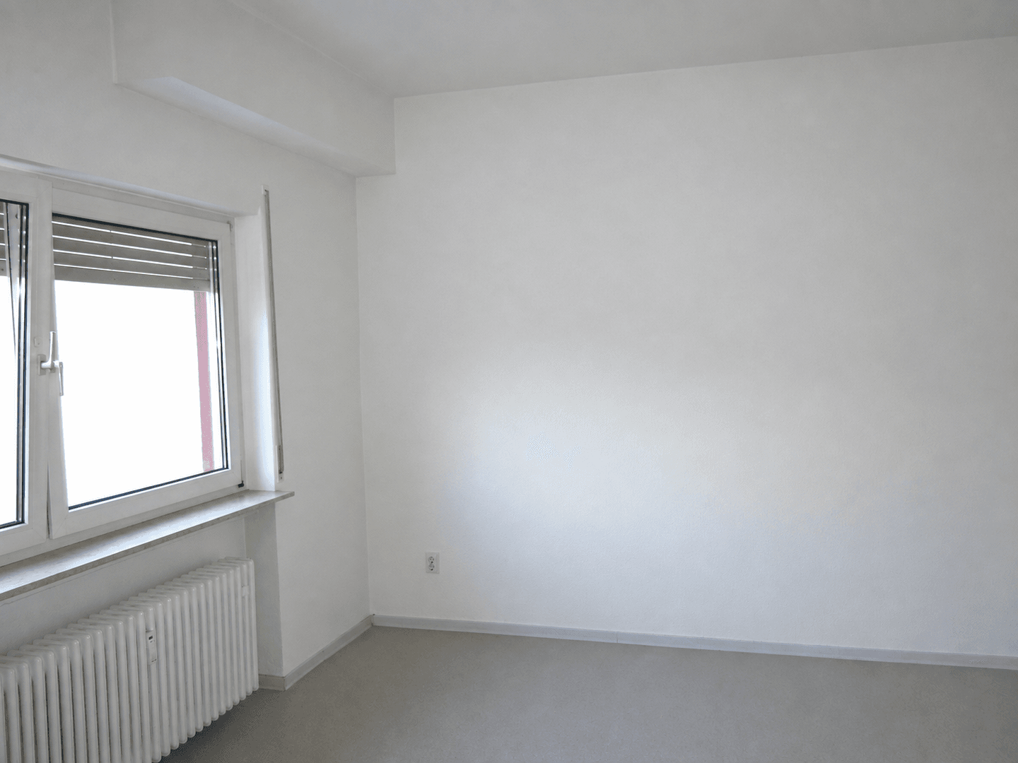 Prenájom kancelárie 122 m², Karben, Hesensko Prenájom kancelárie 122 m², Karben, Hesensko
