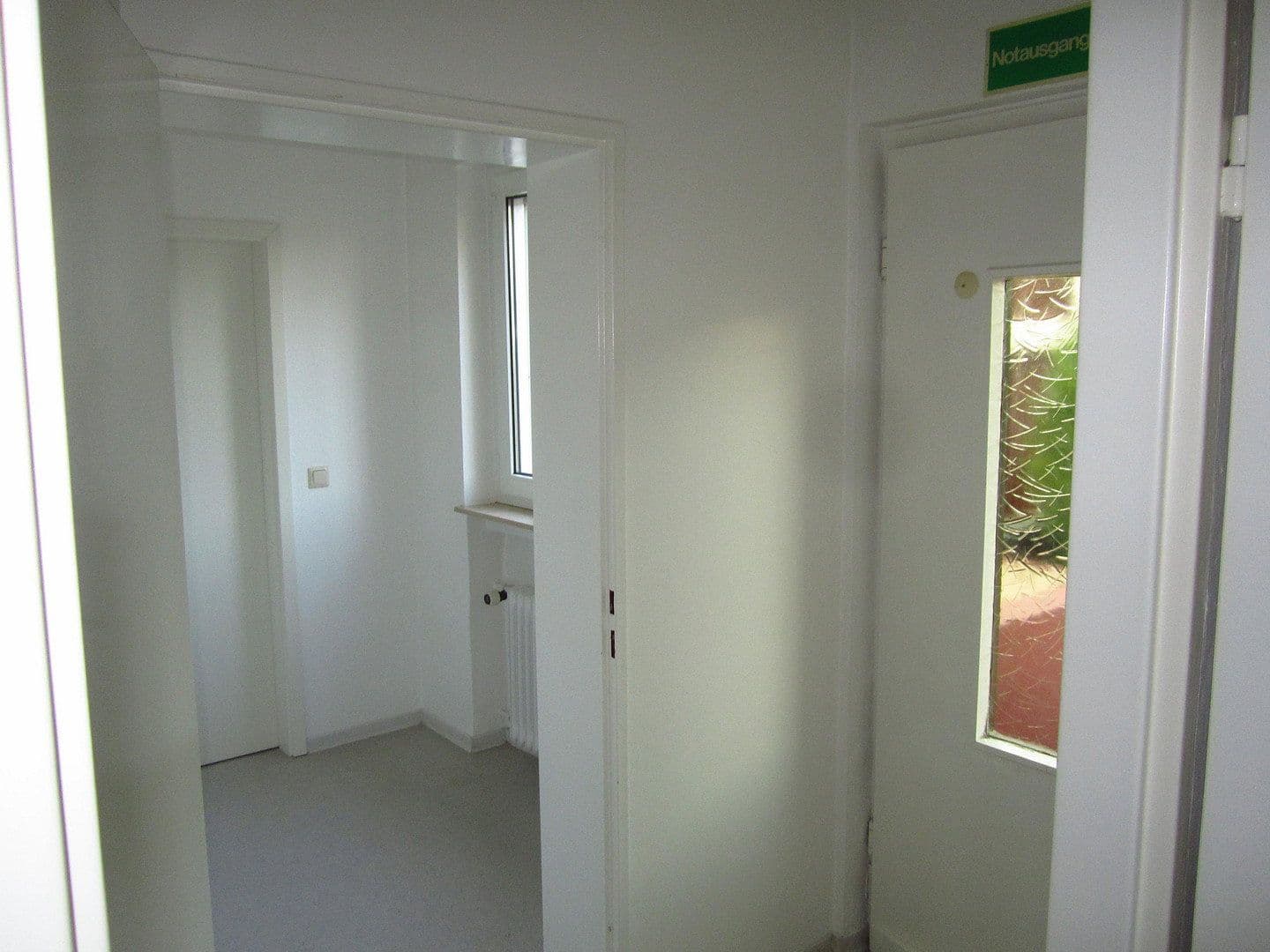 Prenájom kancelárie 122 m², Karben, Hesensko Prenájom kancelárie 122 m², Karben, Hesensko