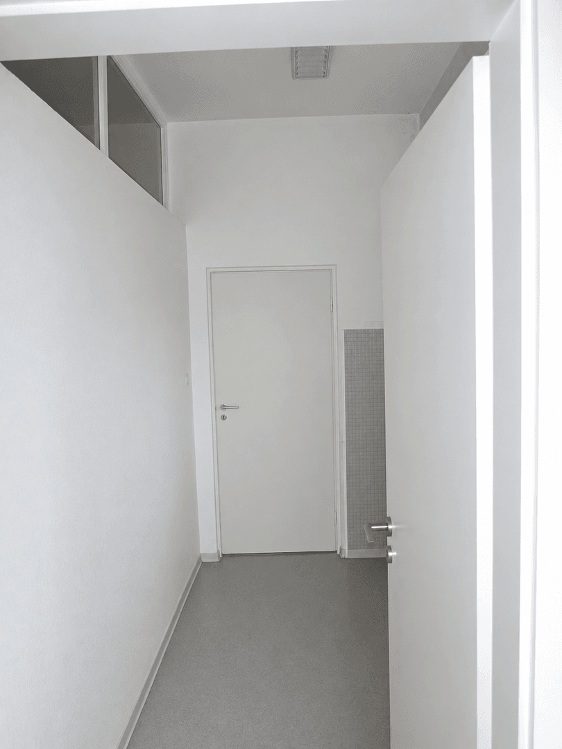 Prenájom kancelárie 122 m², Karben, Hesensko Prenájom kancelárie 122 m², Karben, Hesensko