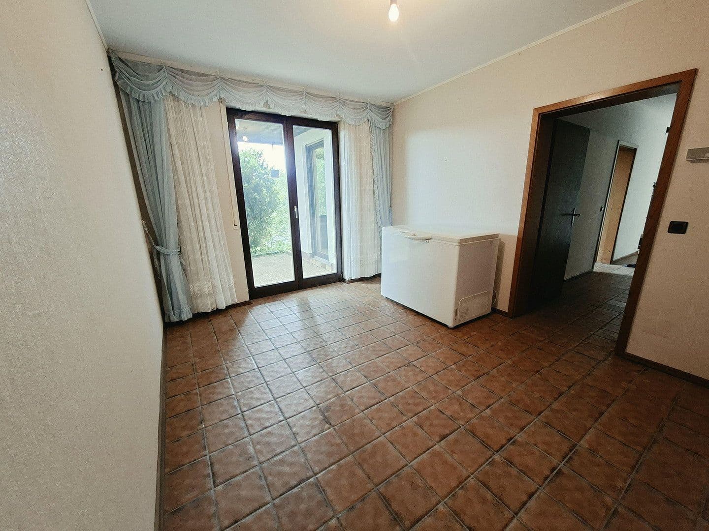 Predaj domu 154 m², pozemok 823 m², Oberzent, Hesensko Predaj domu 154 m², pozemok 823 m², Oberzent, Hesensko
