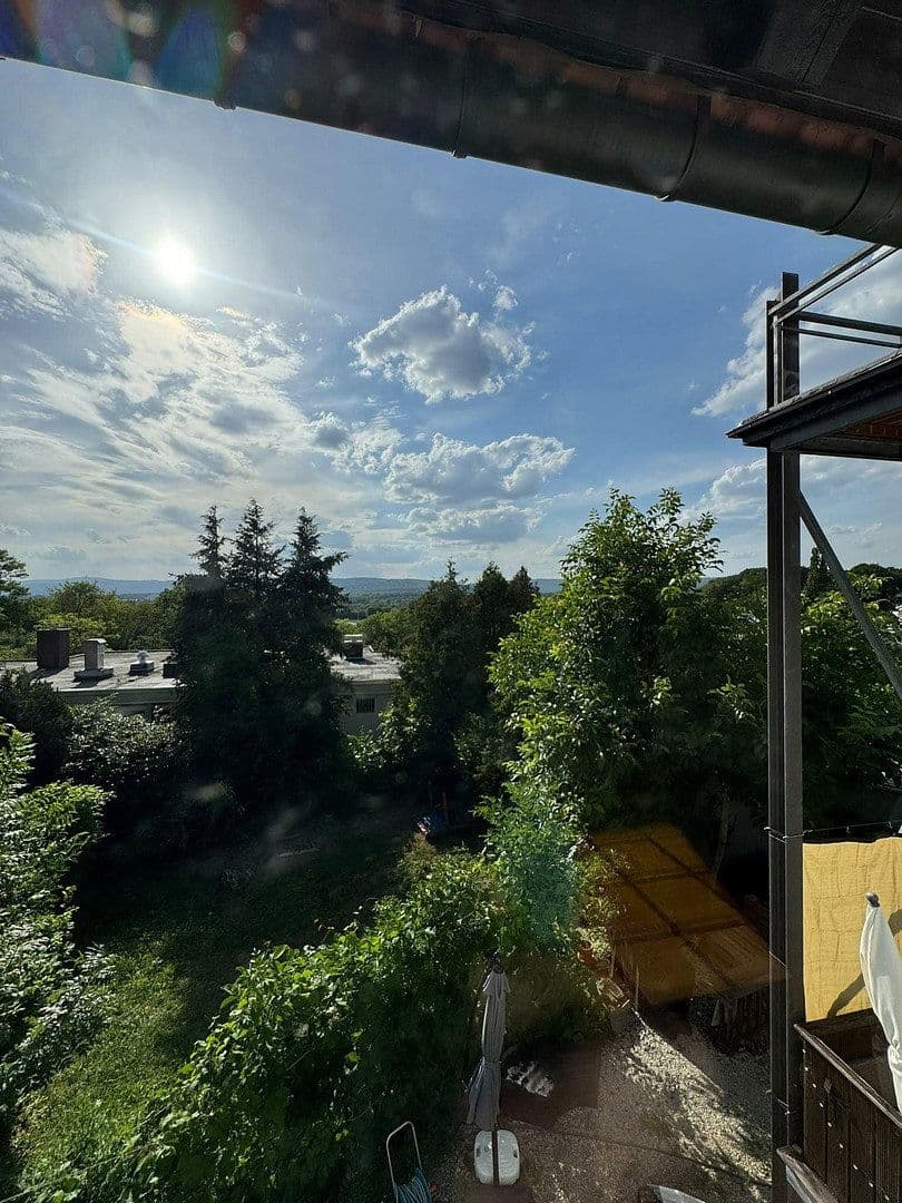 Prenájom bytu 4-izbový 92 m², Friedrichsdorf, Hesensko Prenájom bytu 4-izbový 92 m², Friedrichsdorf, Hesensko