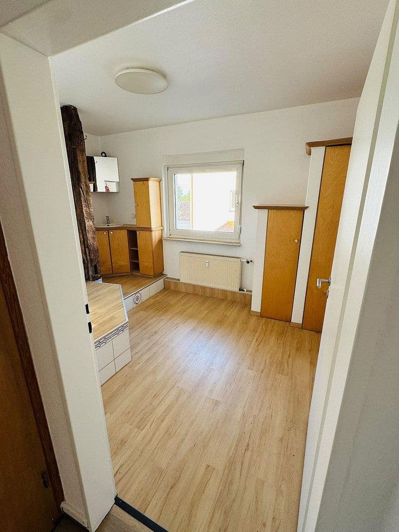 Prenájom bytu 4-izbový 92 m², Friedrichsdorf, Hesensko Prenájom bytu 4-izbový 92 m², Friedrichsdorf, Hesensko
