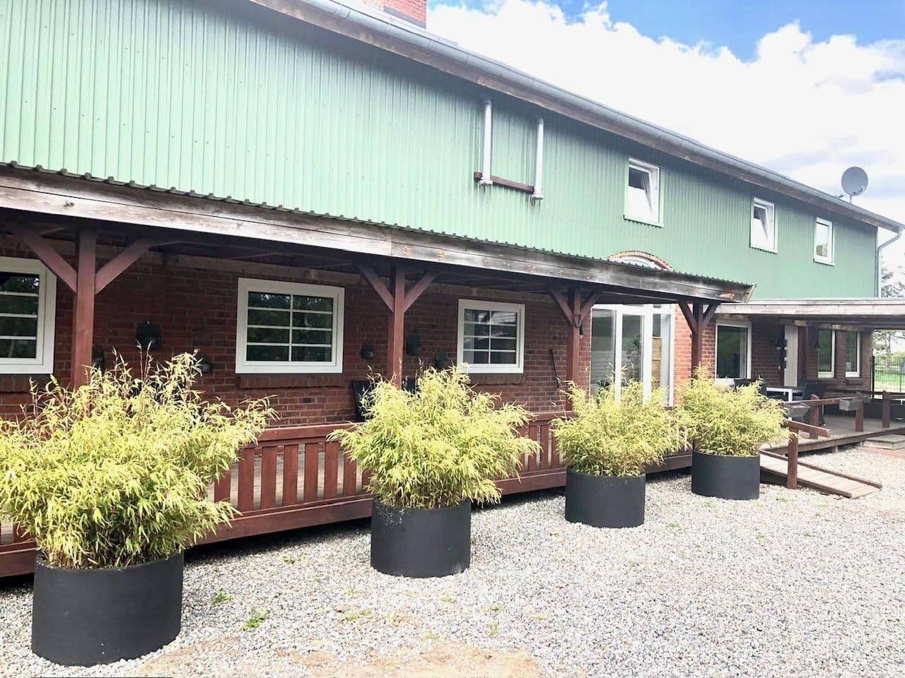 Predaj domu 291 m², pozemok 5.500 m², Högel, Šlezvicko-Holštajnsko Predaj domu 291 m², pozemok 5.500 m², Högel, Šlezvicko-Holštajnsko