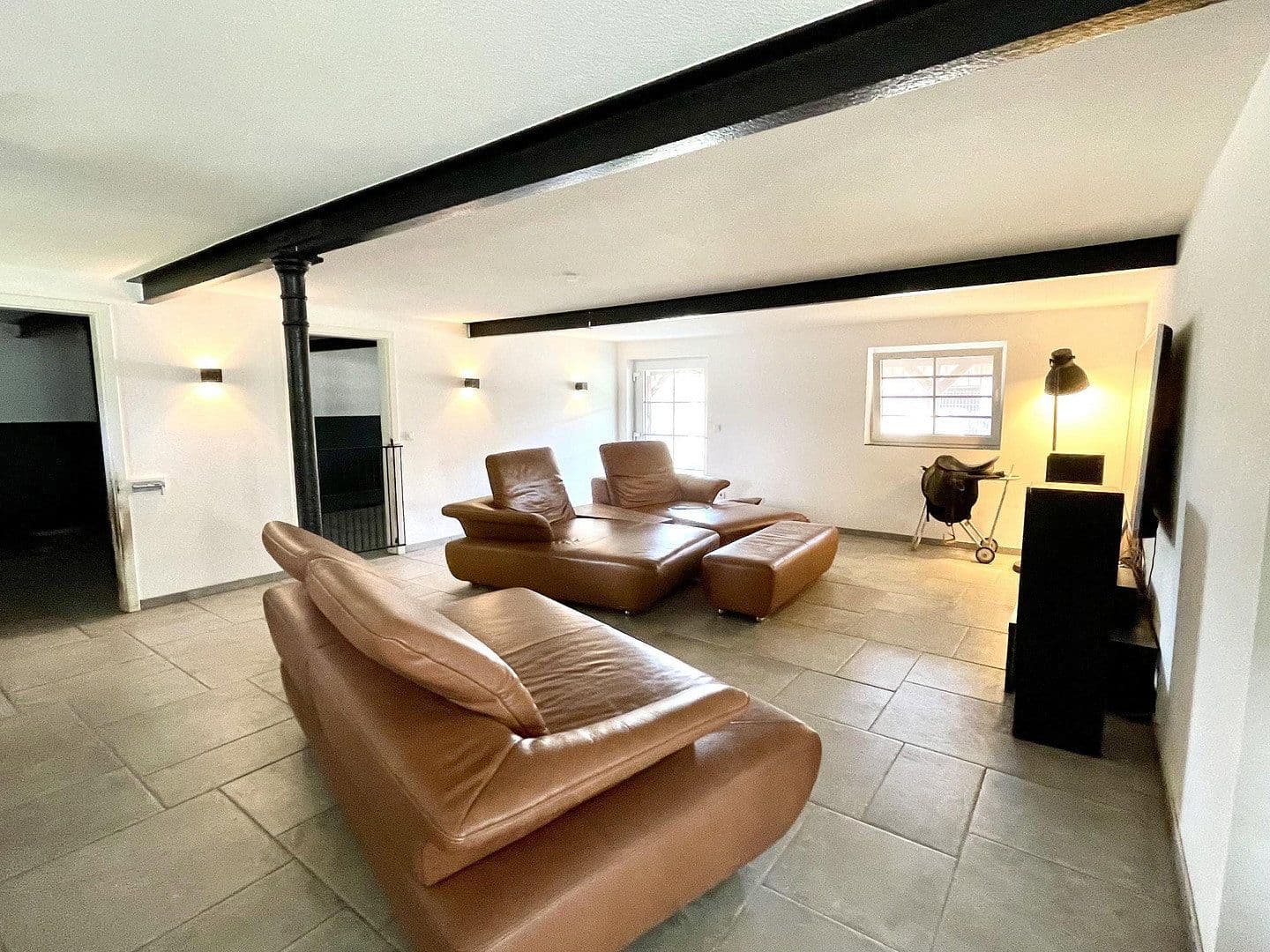 Predaj domu 291 m², pozemok 5.500 m², Högel, Šlezvicko-Holštajnsko Predaj domu 291 m², pozemok 5.500 m², Högel, Šlezvicko-Holštajnsko