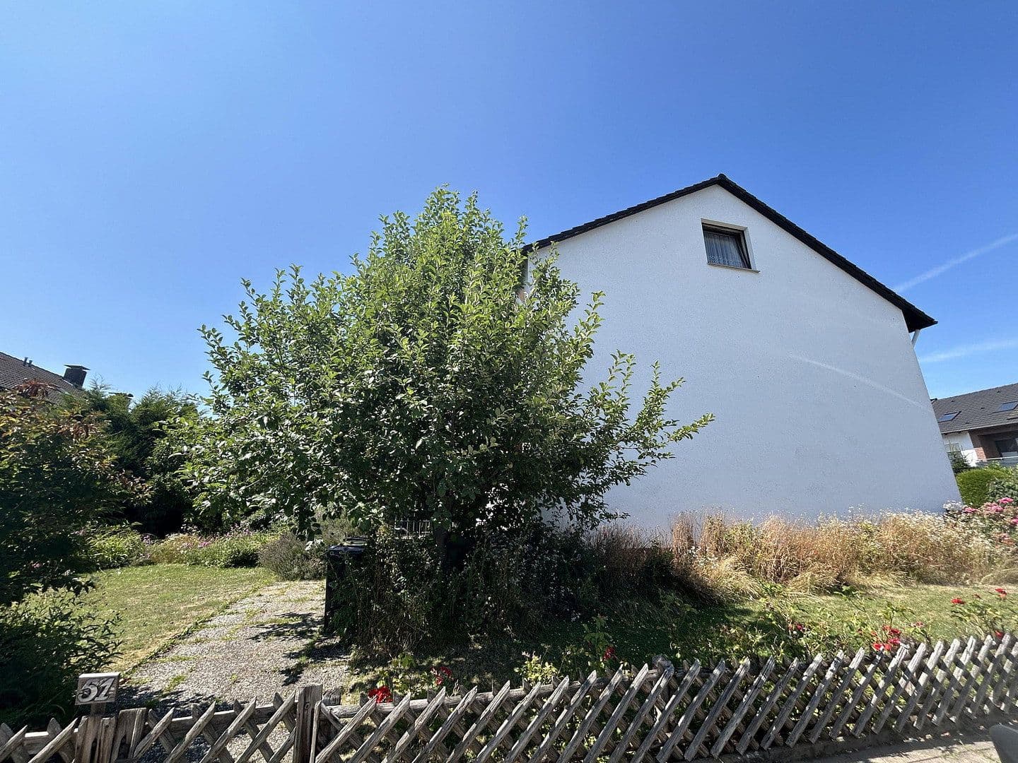 Predaj domu 184 m², pozemok 347 m², Bielefeld-Theesen, Severné Porýnie - Westfálsko Predaj domu 184 m², pozemok 347 m², Bielefeld-Theesen, Severné Porýnie - Westfálsko