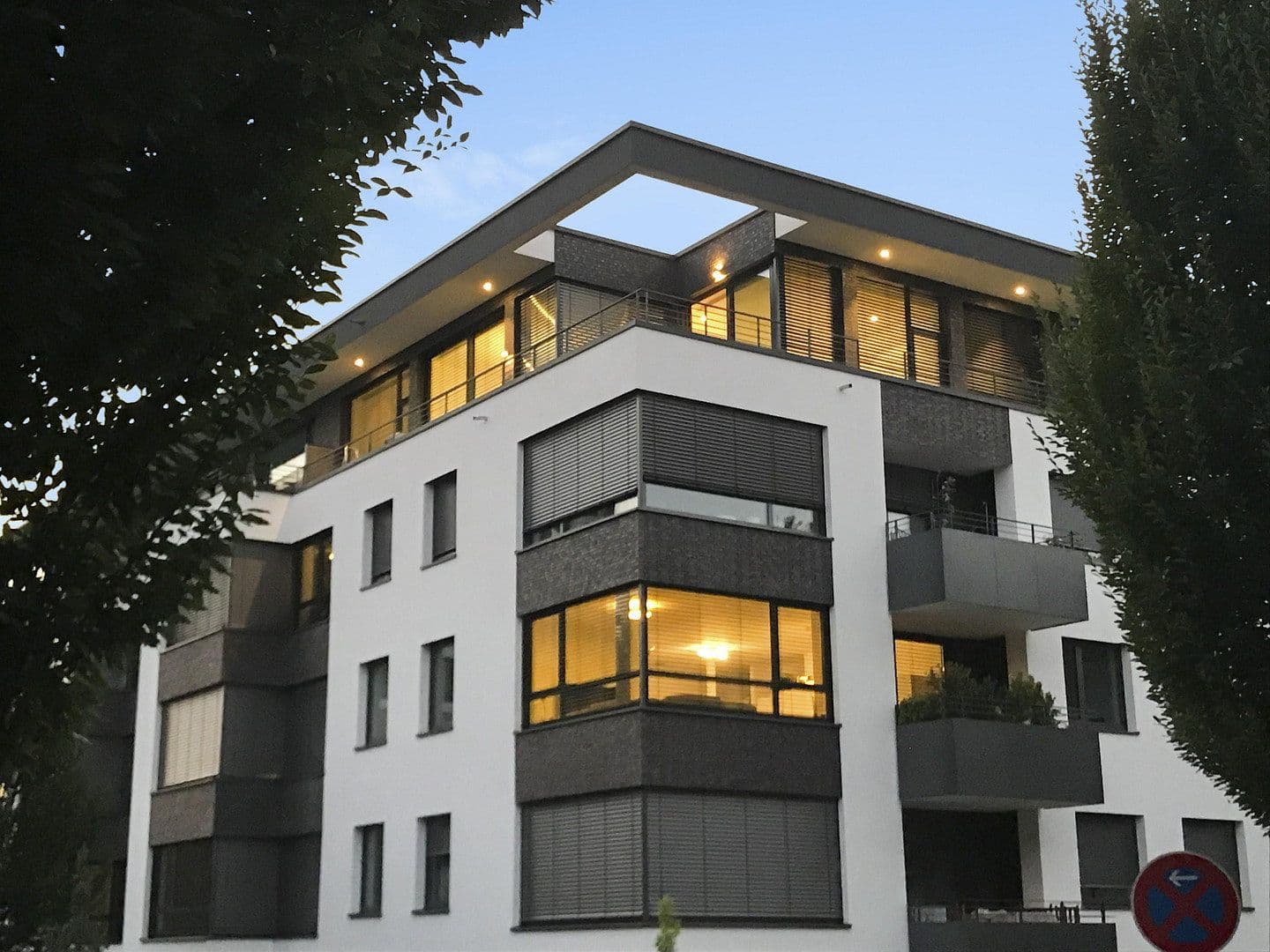 Prenájom bytu 3-izbový 135 m², Lerchenstraße 65, Heilbronn, Bádensko-Wurttembersko Prenájom bytu 3-izbový 135 m², Lerchenstraße 65, Heilbronn, Bádensko-Wurttembersko