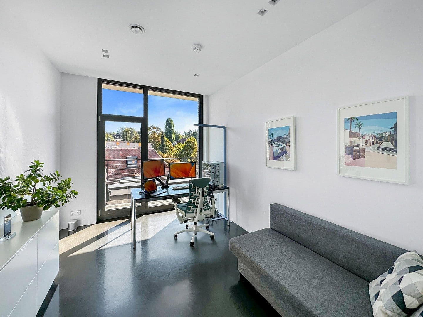 Prenájom bytu 3-izbový 135 m², Lerchenstraße 65, Heilbronn, Bádensko-Wurttembersko Prenájom bytu 3-izbový 135 m², Lerchenstraße 65, Heilbronn, Bádensko-Wurttembersko