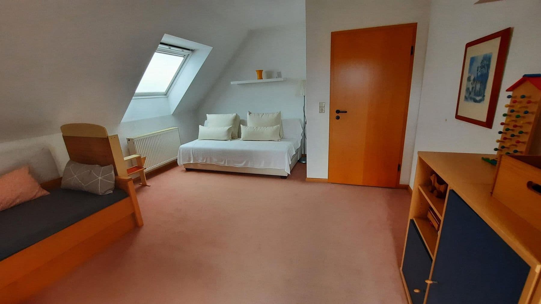 Predaj domu 138 m², pozemok 639 m², Glienicke/Nordbahn, Brandenbursko Predaj domu 138 m², pozemok 639 m², Glienicke/Nordbahn, Brandenbursko