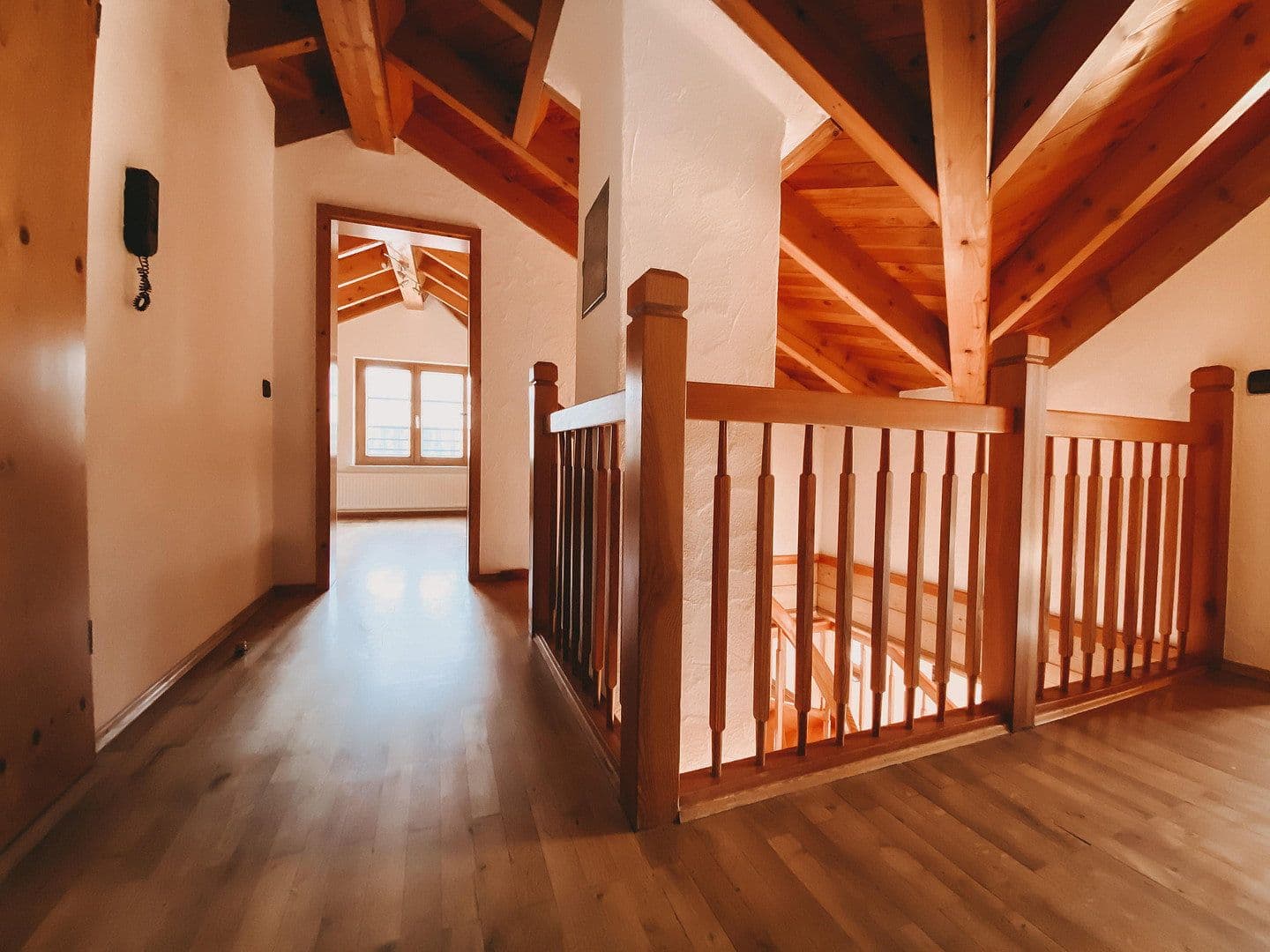 Predaj domu 562 m², pozemok 543 m², Bad Liebenzell, Bádensko-Wurttembersko Predaj domu 562 m², pozemok 543 m², Bad Liebenzell, Bádensko-Wurttembersko