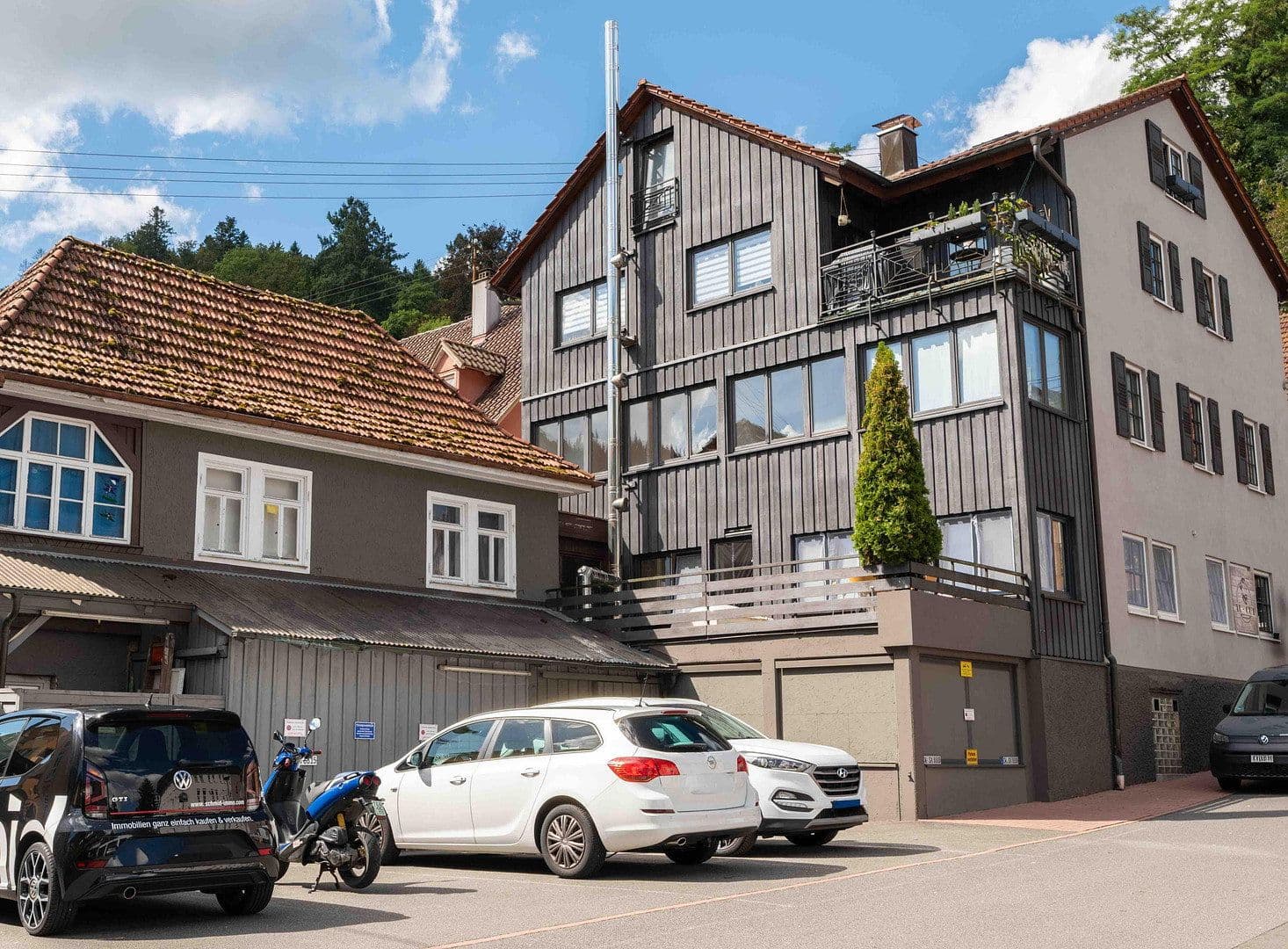Predaj domu 562 m², pozemok 543 m², Bad Liebenzell, Bádensko-Wurttembersko Predaj domu 562 m², pozemok 543 m², Bad Liebenzell, Bádensko-Wurttembersko