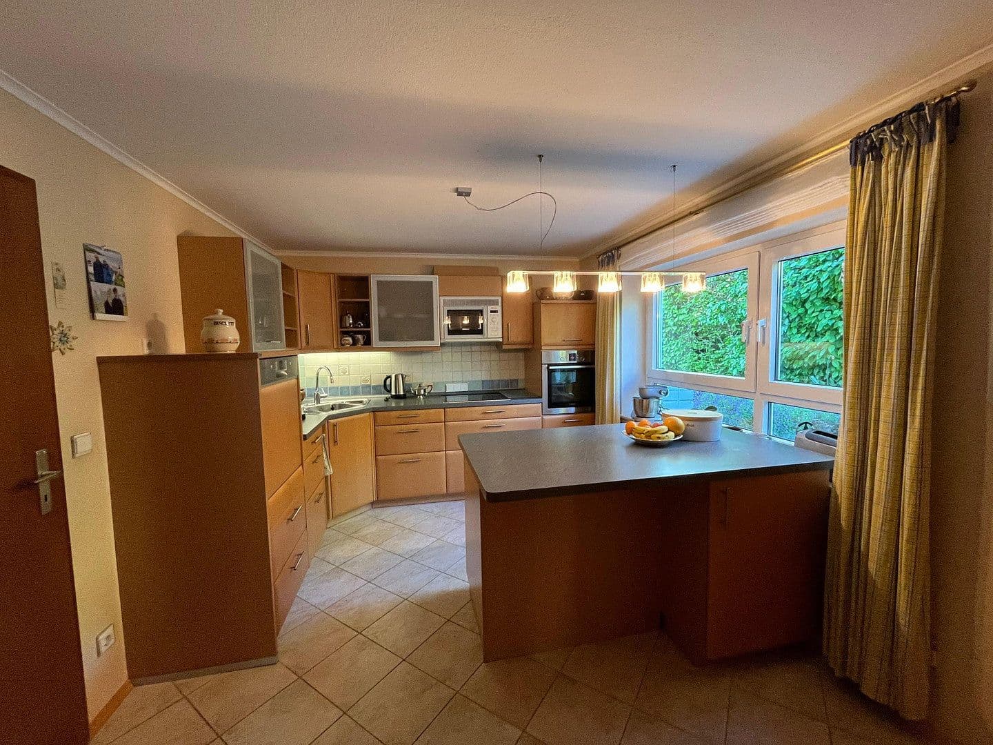 Prenájom domu 245 m², pozemok 911 m², Albstadt, Bádensko-Wurttembersko Prenájom domu 245 m², pozemok 911 m², Albstadt, Bádensko-Wurttembersko