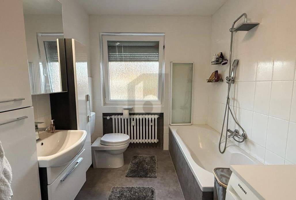 Predaj domu 271 m², pozemok 596 m², Lehrte, Dolné Sasko Predaj domu 271 m², pozemok 596 m², Lehrte, Dolné Sasko