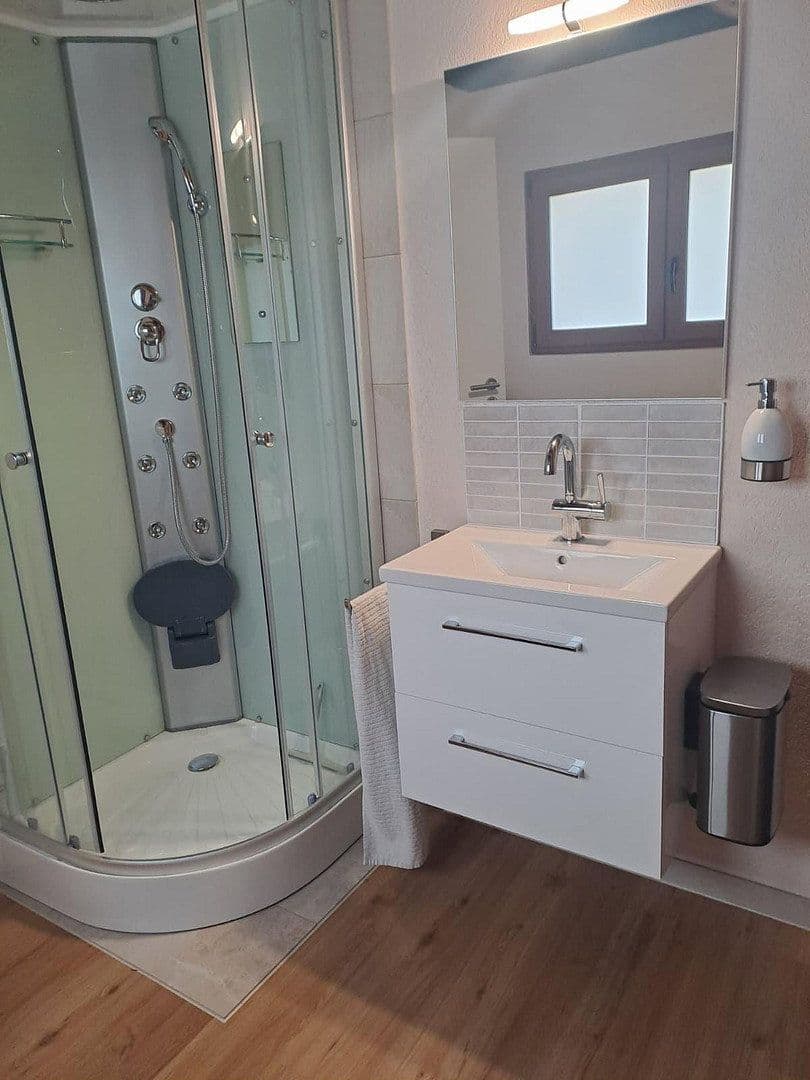 Predaj domu 167 m², pozemok 2.600 m², Württembergerweg 23, Bartholomä, Bádensko-Wurttembersko Predaj domu 167 m², pozemok 2.600 m², Württembergerweg 23, Bartholomä, Bádensko-Wurttembersko